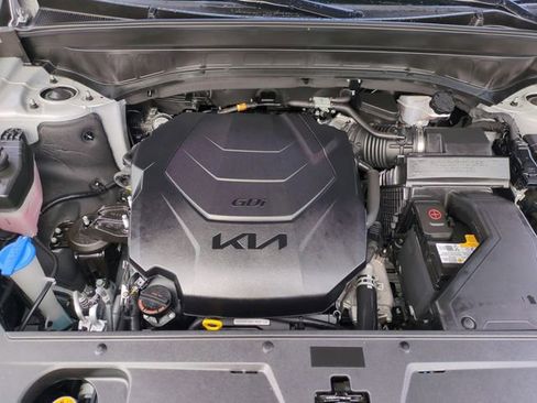 Certified 2023 Kia Telluride EX X-Line AWD/4WD image 34