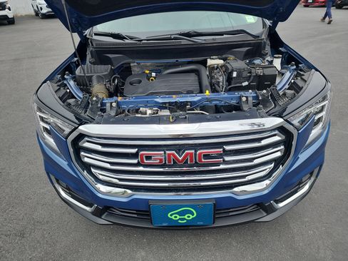 Certified 2024 GMC Terrain SLT AWD/4WD image 38