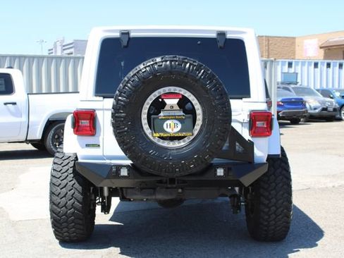Used 2021 Jeep Wrangler Unlimited Rubicon AWD/4WD image 4