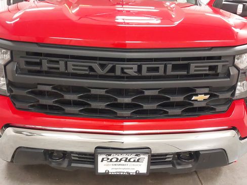Used 2023 Chevrolet Silverado 1500 W/T w/ WT Value Package image 31