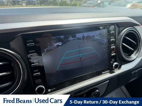 Used 2022 Toyota Tacoma SR5 AWD/4WD image 27