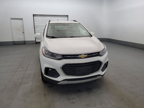 Used 2018 Chevrolet Trax LT AWD/4WD image 14