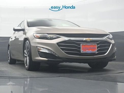 Used 2022 Chevrolet Malibu LT image 28