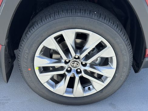 New 2025 Toyota RAV4 XLE Premium image 15