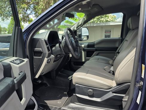 Used 2017 Ford F450 XL w/ Power Equipment Group AWD/4WD image 12