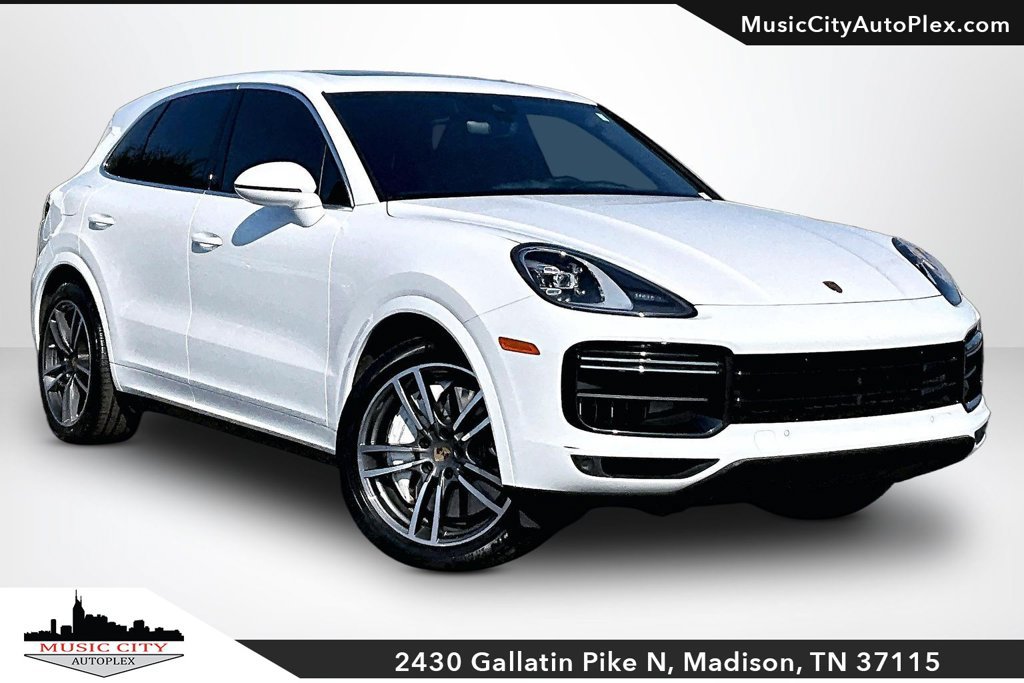 Used 2023 Porsche Cayenne Turbo AWD/4WD image 1