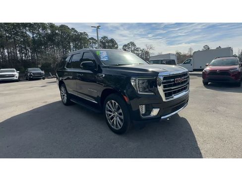 Certified 2022 GMC Yukon SLT w/ SLT Premium Package image 2