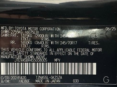 Used 2025 Toyota 4Runner SR5 image 11