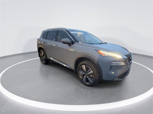 Certified 2023 Nissan Rogue SL image 2
