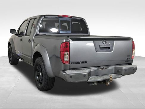 Used 2019 Nissan Frontier SV w/ Value Truck Package RWD image 5
