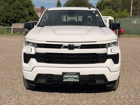 Used 2023 Chevrolet Silverado 1500 RST w/ Convenience Package II AWD/4WD image 2