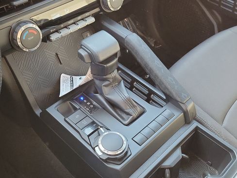 Certified 2025 Toyota Tacoma SR image 30