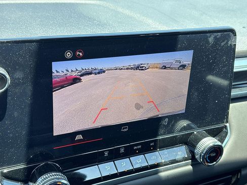 New 2026 GMC Canyon Elevation w/ LPO, Black Badging Package RWD image 14