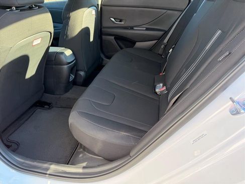 New 2026 Hyundai Elantra Blue image 9