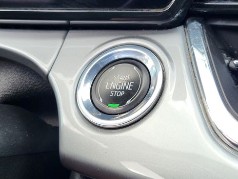 Used 2024 Chevrolet Trax LT w/ Driver Confidence Package image 24