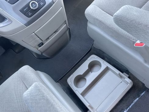 Used 2016 Honda Odyssey LX image 22