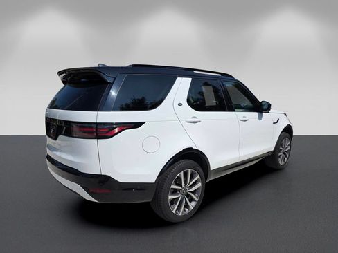 Used 2025 Land Rover Discovery Dynamic SE AWD/4WD image 4