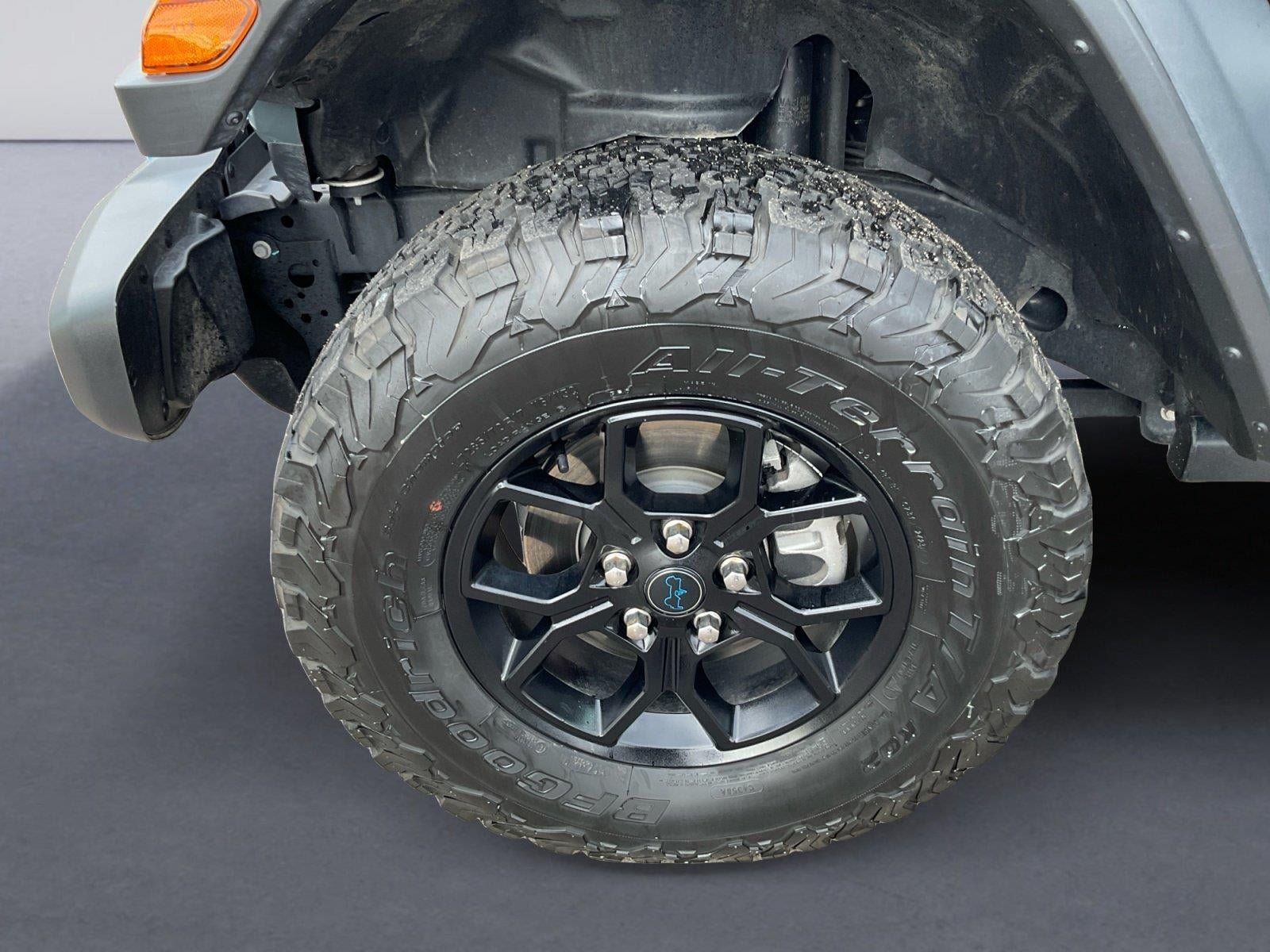 Used 2024 Jeep Wrangler Unlimited AWD/4WD image 14