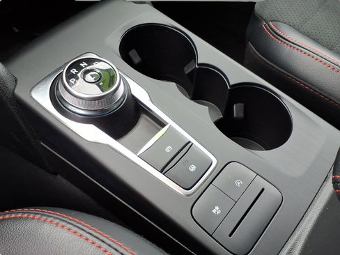 Used 2022 Ford Escape SEL w/ SEL Stealth AWD Package image 15