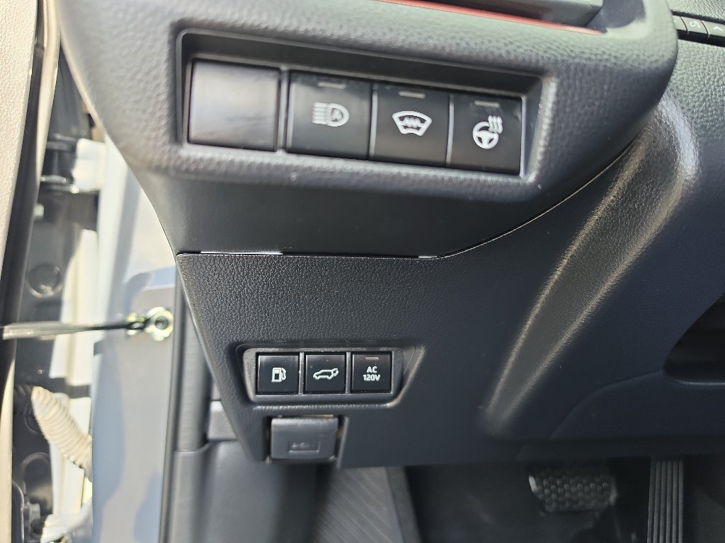 Used 2024 Toyota Prius Prime Premium FWD image 28