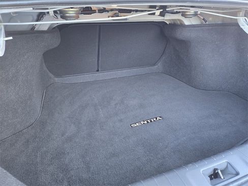 Used 2025 Nissan Sentra SV image 16