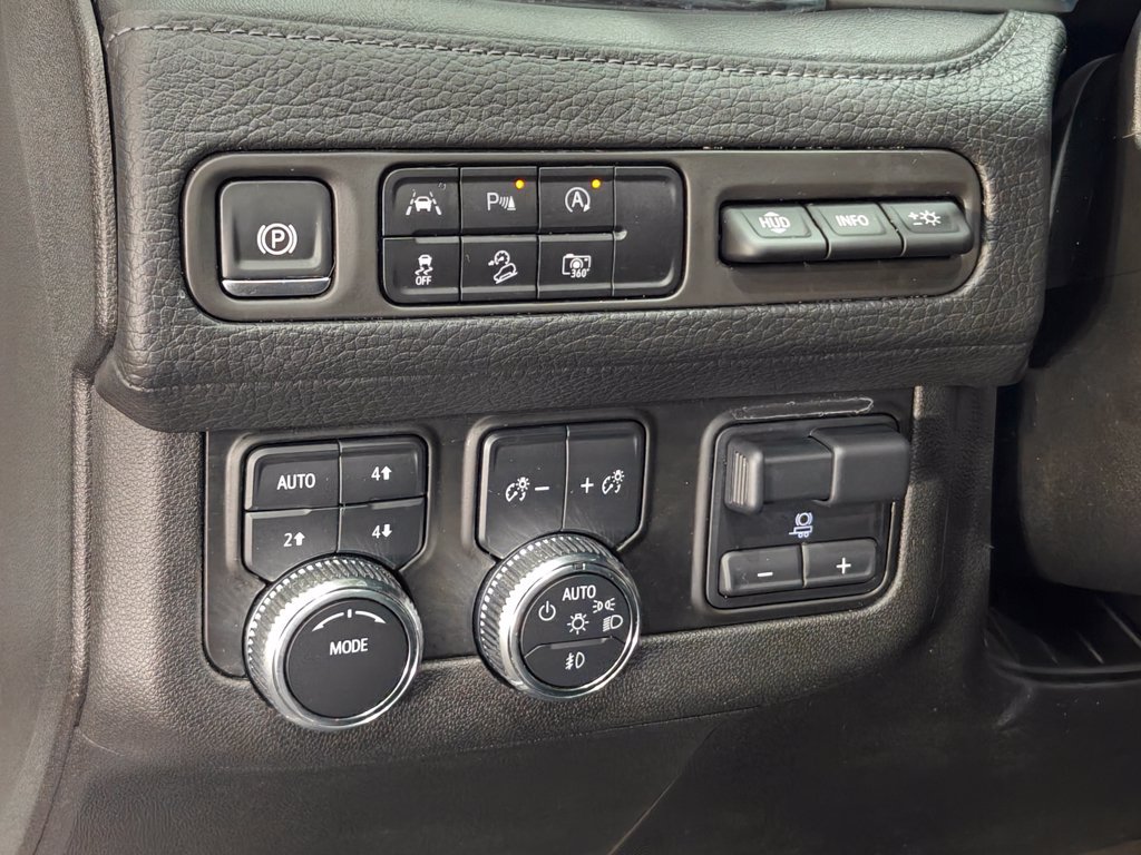Used 2024 GMC Yukon XL Denali w/ Max Trailering Package AWD/4WD image 10