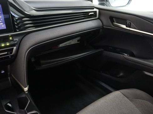 Certified 2025 Toyota Camry LE FWD image 22
