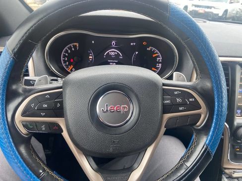Used 2017 Jeep Grand Cherokee Limited w/ Luxury Group II RWD image 40