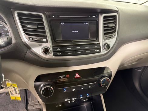 Used 2017 Hyundai Tucson SE FWD image 15