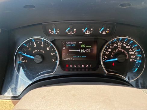 Used 2012 Ford F150 XLT w/ XLT Chrome Pkg AWD/4WD image 10
