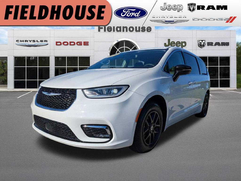 Used 2024 Chrysler Pacifica Touring-L FWD image 1