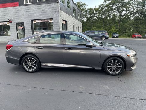 Used 2021 Honda Accord EX-L image 6