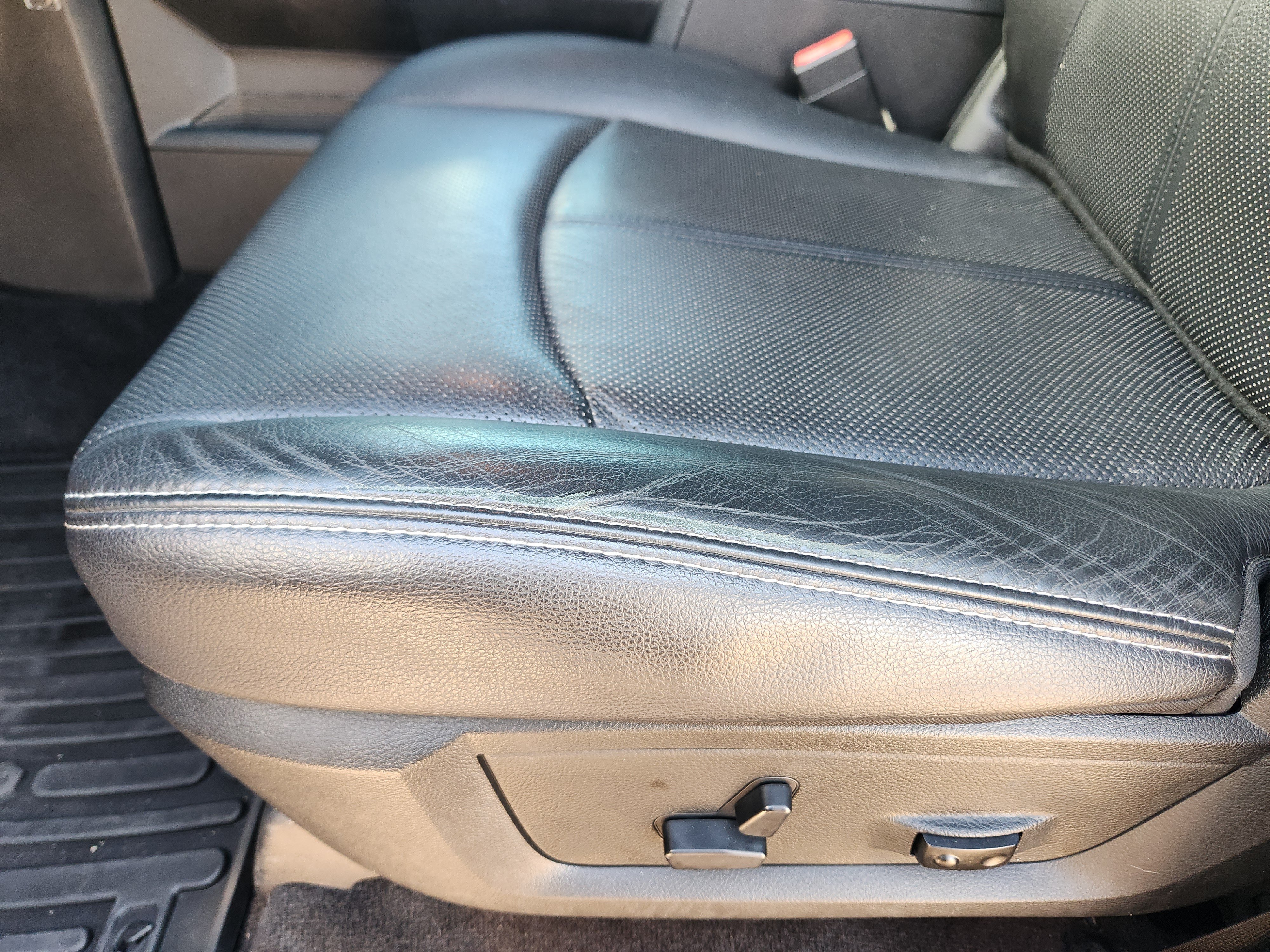 Used 2018 RAM 1500 Rebel w/ Luxury Group AWD/4WD image 18