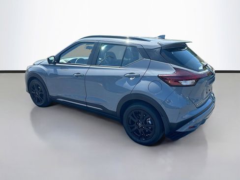 Used 2024 Nissan Kicks SR w/ SR Premium Package FWD image 4