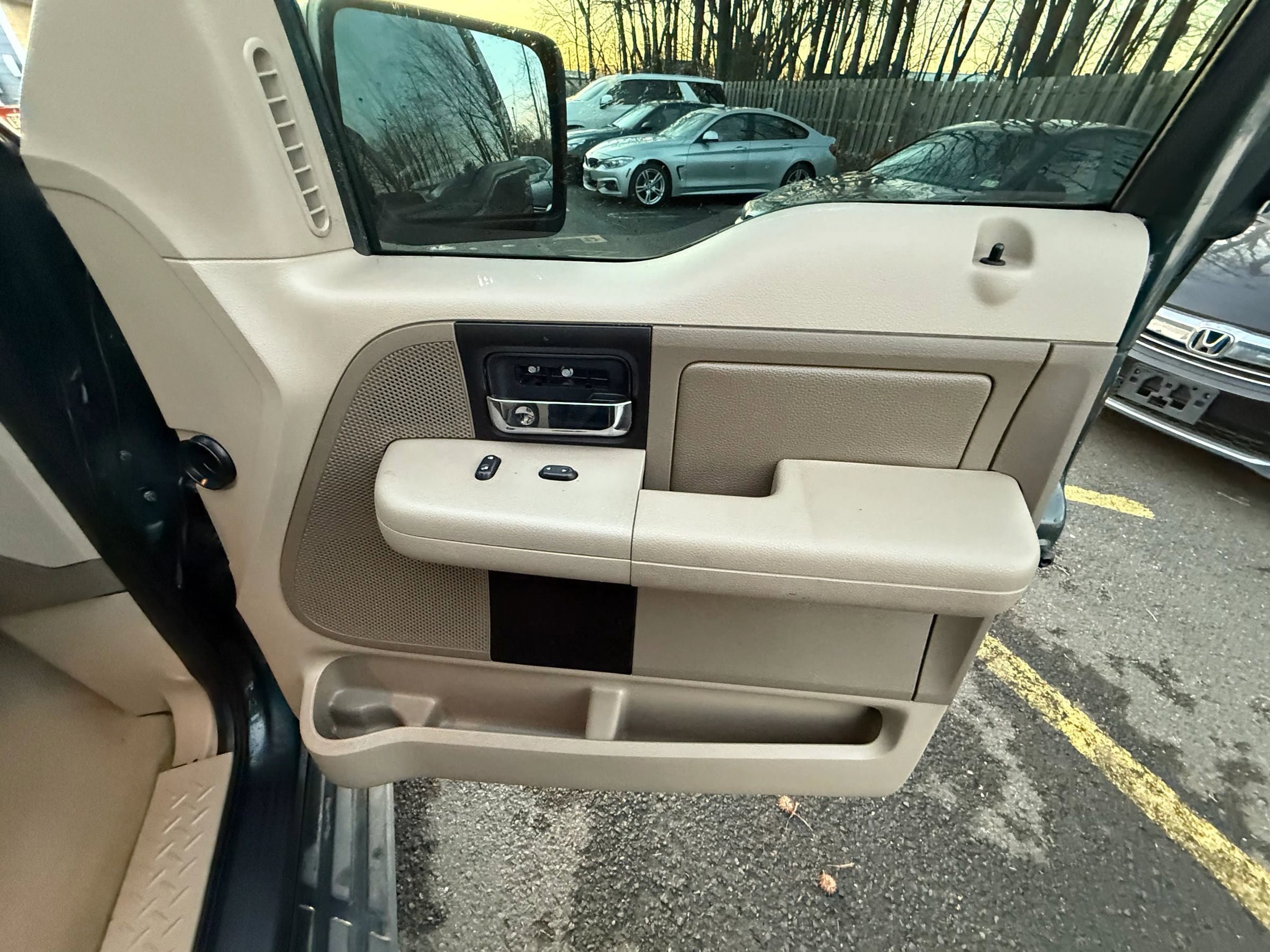 Used 2004 Ford F150 FX4 AWD/4WD image 22