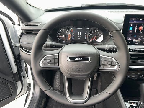 New 2026 Jeep Compass Limited image 20