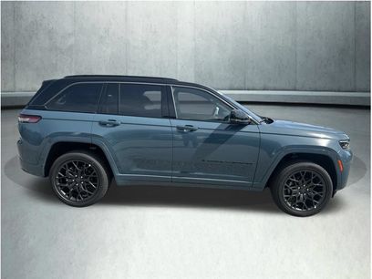 New 2026 Jeep Grand Cherokee Summit w/ Obsidian Package