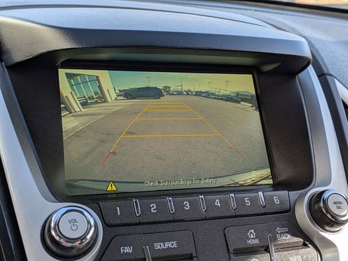 Used 2017 GMC Terrain SLE image 24