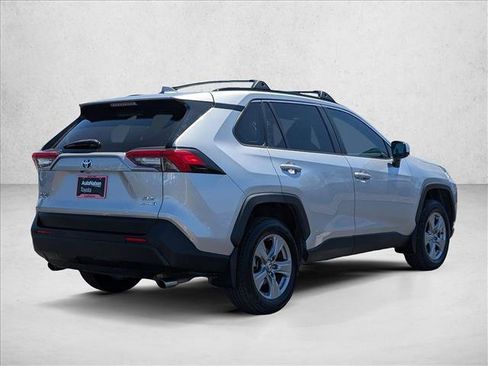 Used 2023 Toyota RAV4 XLE w/ Convenience Package AWD/4WD image 5