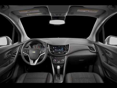 Used 2019 Chevrolet Trax LT w/ Sun & Sound Package FWD image 38