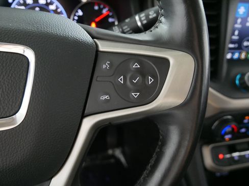 Certified 2022 GMC Acadia Denali w/ Denali Ultimate Package AWD/4WD image 28