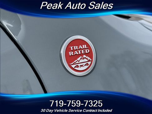 Used 2016 Jeep Renegade Trailhawk w/ Popular Equipment Group image 9