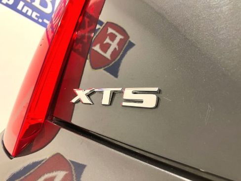 Used 2014 Cadillac XTS Luxury image 14