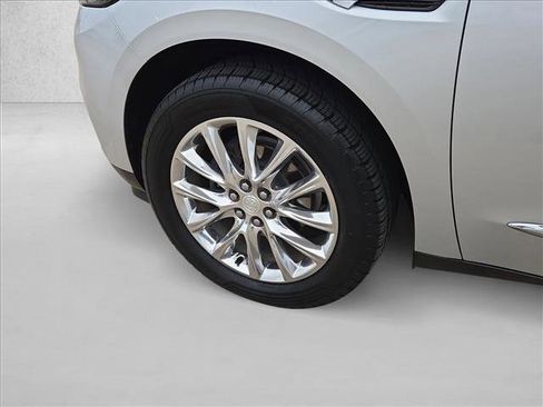 Used 2021 Buick Enclave Premium w/ Sun and Sites Package image 25