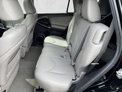 Used 2011 Toyota RAV4 Limited AWD/4WD image 18