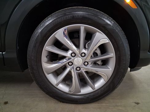 Used 2023 Buick Encore GX Essence w/ Experience Buick Package FWD image 26