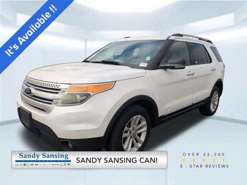 Used 2013 Ford Explorer XLT image 1