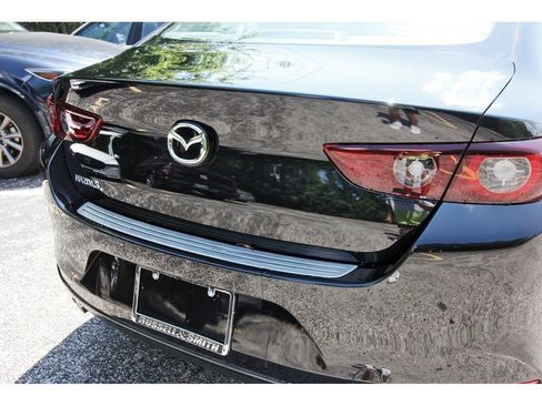 New 2026 MAZDA MAZDA3 2.5 S Sedan w/ Preferred Pkg FWD image 5