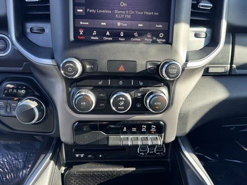 Used 2019 RAM 1500 Big Horn image 20