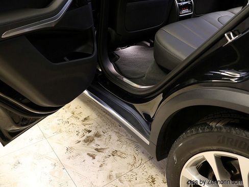 Used 2021 BMW X5 xDrive45e w/ Parking Assistance Package image 30